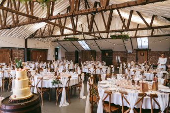 Main Barn Ohara Photography 345X230