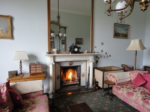 Temple House Morning Room 306X230