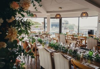 Gara Rock Wedding Seating 333X229