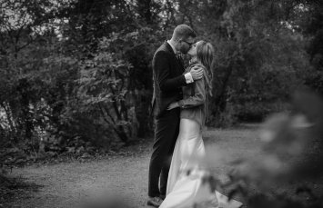 Sonew366Bw 355X229
