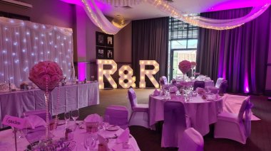Wedding Breakfast With Lights 380X213