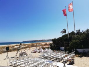 Beach Wedding.3 306X230