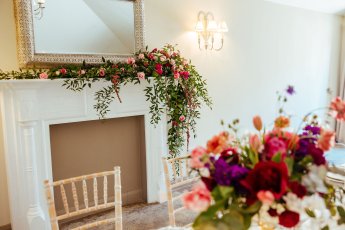 Houchinsstyledshoot 78 345X230