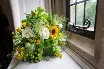Bouquet 345X230