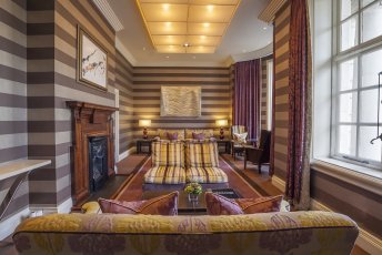 Loungelibrary 344X230