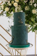 Emerald Green Tie Wedding On The Chapel House Estate Kent Englandbv0A0298 153X230