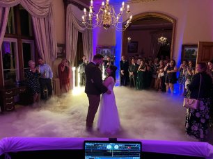 Orchardleigh First Dance 306X229