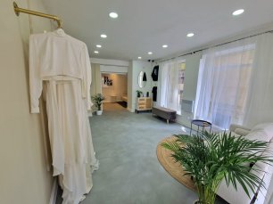 Img 5163 306X229