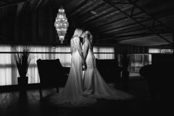 Kirstyanddanielle Christopherkitchenphotography 37 1 345X230