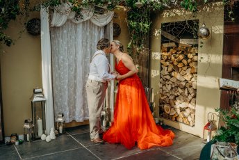 Christmas Elopement Helen And Hayley 140 Copy 344X230