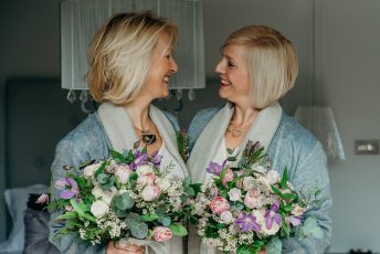 Rebecca And Louise 0006 344X230