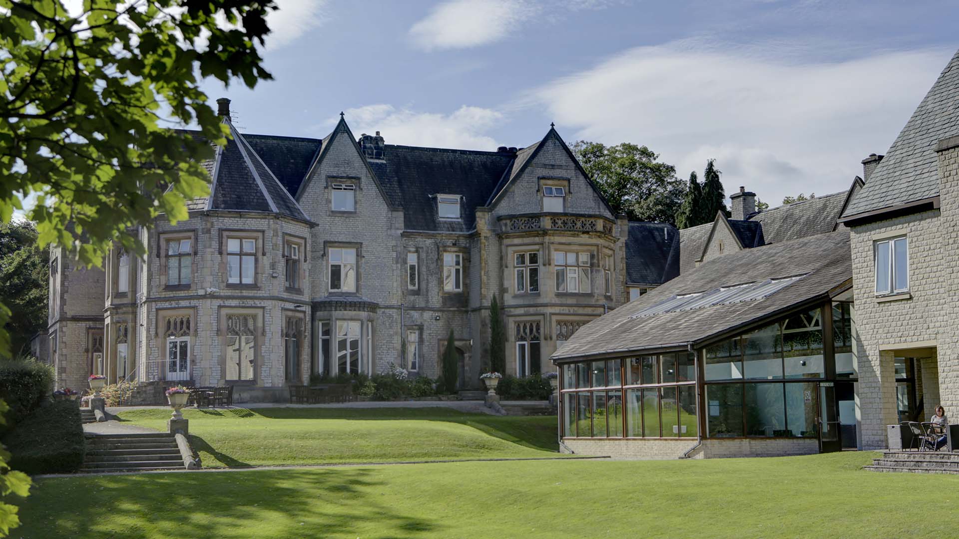 4 Star Hotels In Sheffield Mercure Sheffield Kenwood Hall Hotel And Spa 1