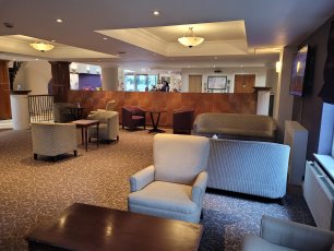 Bar Lounge 306X230
