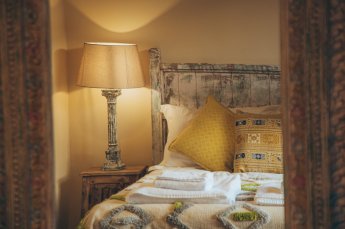 Room 4F 345X229