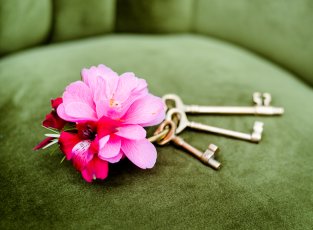 Secret Garden Elopement 006 313X230
