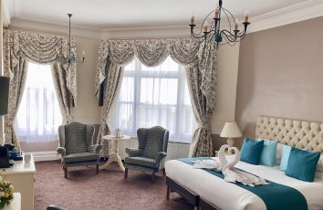 Weddings Suite