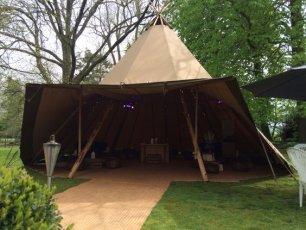 Tipi 306X230