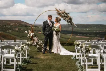 Outdoor Ceremony 345X230