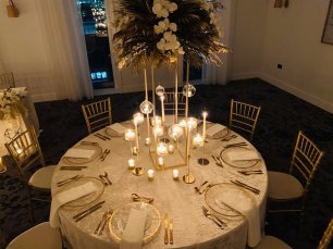 Business Dinners 306X229