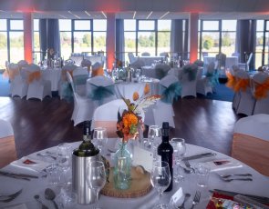 Parkwin Metropolitan Bushey Wedding 295X230