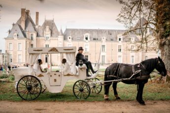 1 - Château De Jalesnes 1 345X230