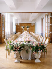 11 - Château De Jalesnes 11 173X230