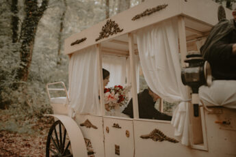 Aw The Ceremony. 2 - Château De Jalesnes Aw The Ceremony. 2 345X230