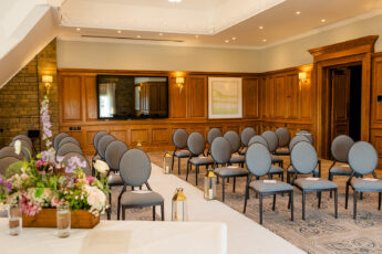 Ph77Fc1 - South Lodge Hotel Wedding Showcase Ph77Fc1 345X230