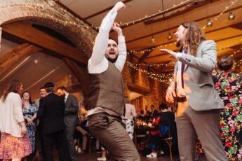 A0300407 - Matt Dartford Photography A0300407 345X230