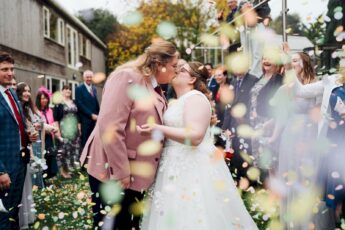 A0305056 - Matt Dartford Photography A0305056 345X230