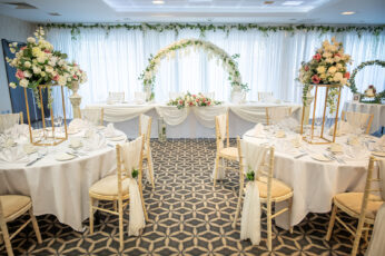 Doodleshots 41 - Holiday Inn Southend Doodleshots 41 346X230