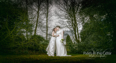 Ladies Garden 380X206