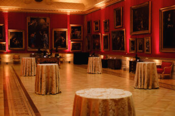 14 220901 Pogustwallacecollection Owenbphoto 031 1 - Wallace Collection 14 220901 Pogustwallacecollection Owenbphoto 031 1 345X230