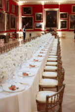 Great Gallery 50 Long For Dinner 240624 - Wallace Collection Great Gallery 50 Long For Dinner 240624 153X230