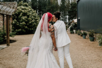 13.04.2024 Rachael Jenny Vicky Benge 694 346X230